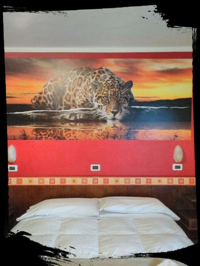 Hotel Rosa Serenella Бардонеккия Экстерьер фото